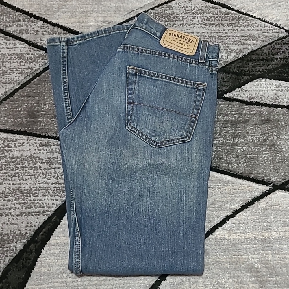 SIGNATURE LEVI STRAUSS & CO. REGULAR DENIM JEAN